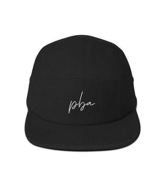 03 - Caps